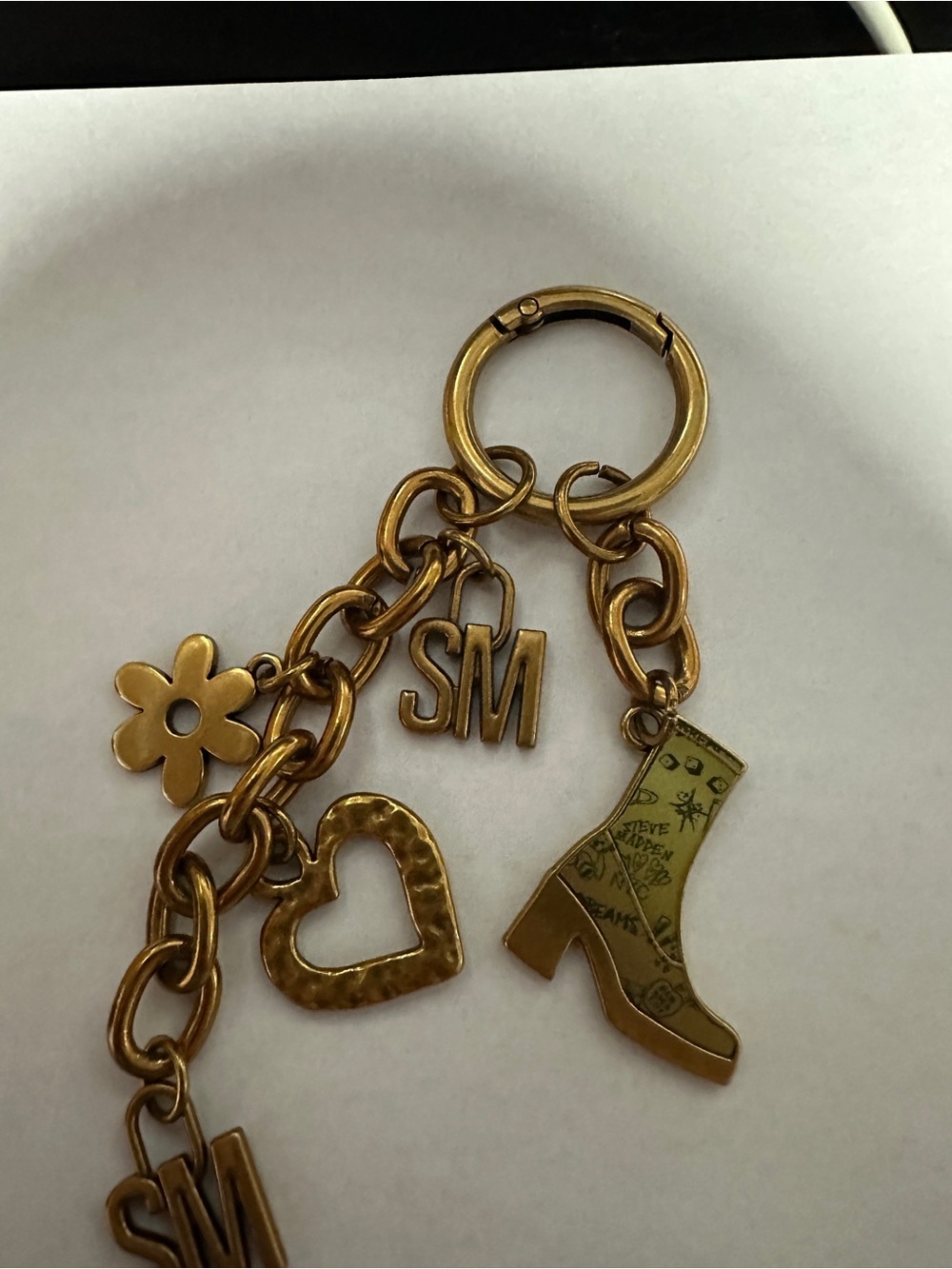 Steve Madden Gold Charm Keychain with Heart, Flower & Boot Charms - Picture 6 of 7